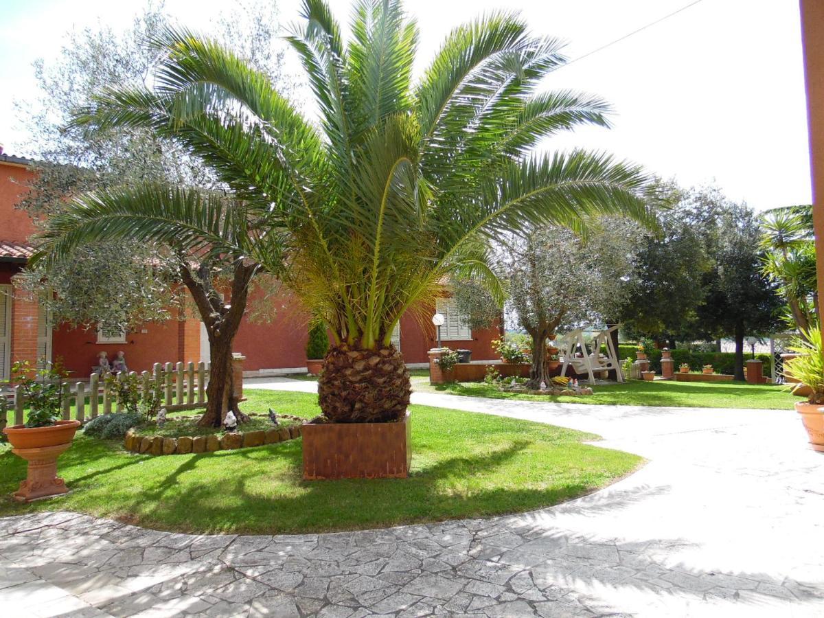 Agriturismo Galeazzi Marsiliana Luaran gambar