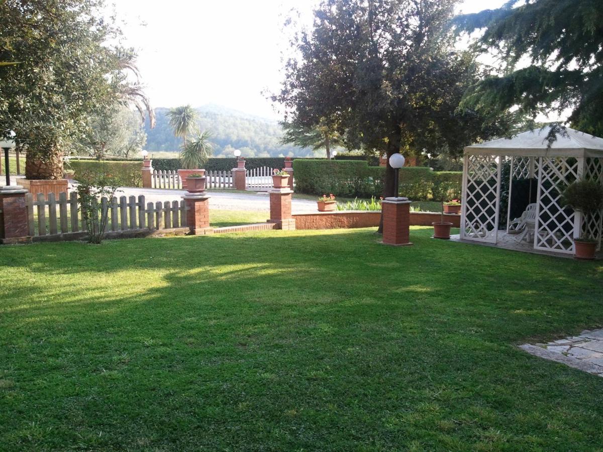 Agriturismo Galeazzi Marsiliana Luaran gambar