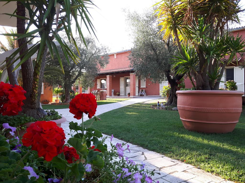 Agriturismo Galeazzi Marsiliana Luaran gambar