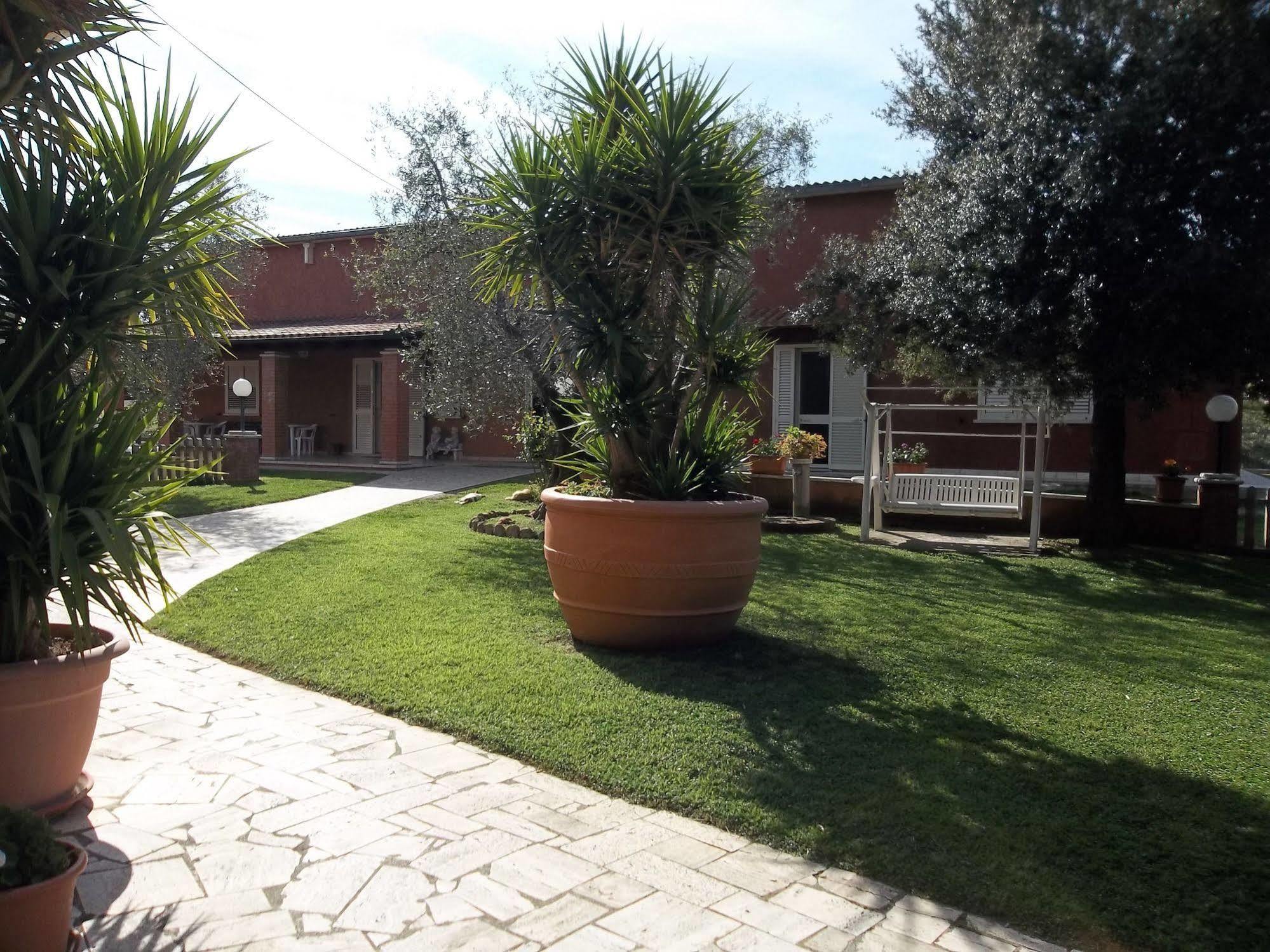 Agriturismo Galeazzi Marsiliana Luaran gambar